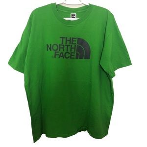 Host pick 🎉The north face t-shirt